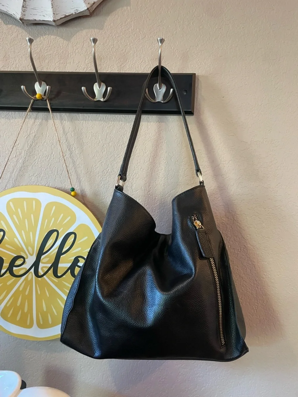 Classic Black Pebbled Leather Hobo Shoulder Bag Tote Le Monde
